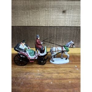 Dept 56 A Carriage Ride For The Bride #58901 Christmas In The City In Box